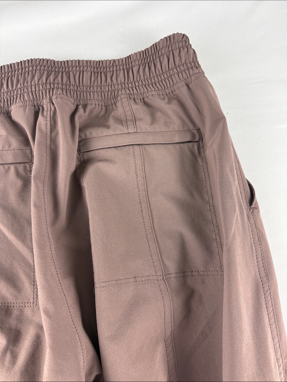 Athleta Chelsea Utility Joggers Brown Women's Size 8 Cargo Hiking EUC - Picture 2 of 11